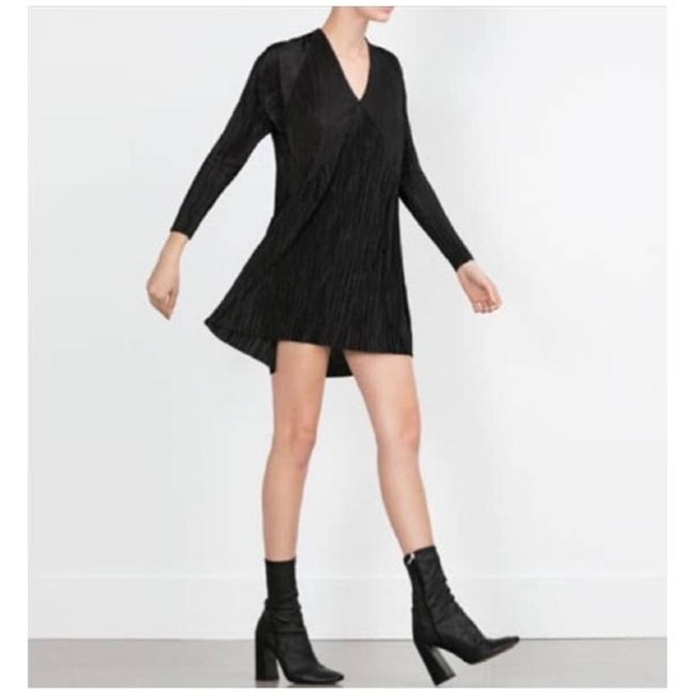 Zara Long Sleeve V Neck Pleated Mini Dress.